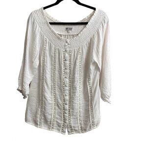 EUC Papillon Smocked Neck Long Sleeve Lace Front Design White Top Size Large